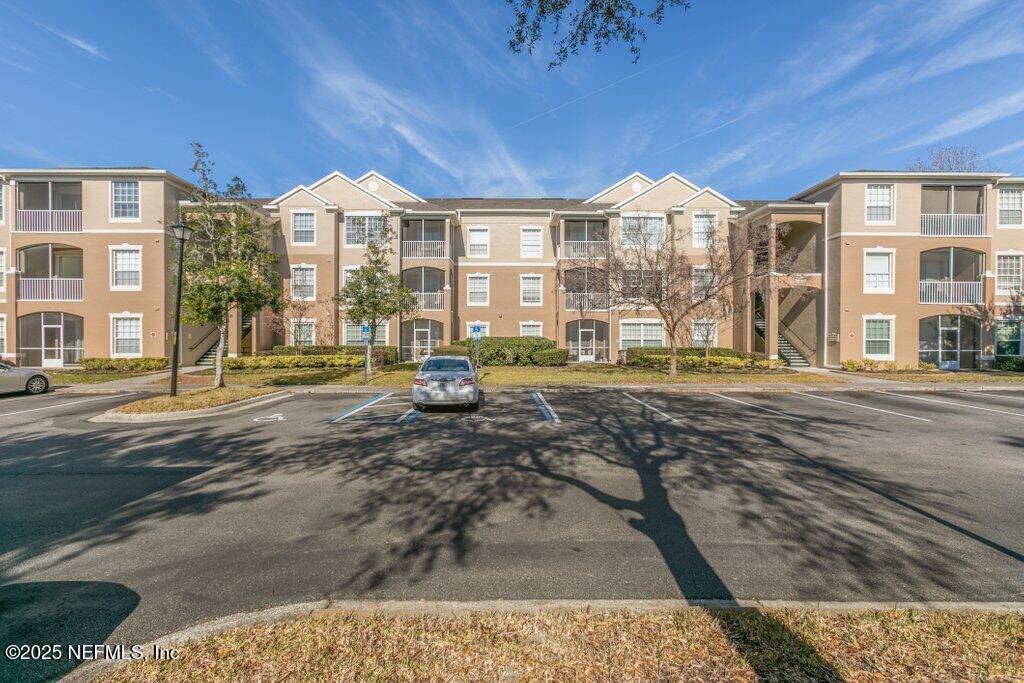 7990 Baymeadows Road East, Unit 1102 Jacksonville, FL 32256 - Photo 2 of 35 7990 Baymeadows Rd E Unit 1102 (2).jpg-S