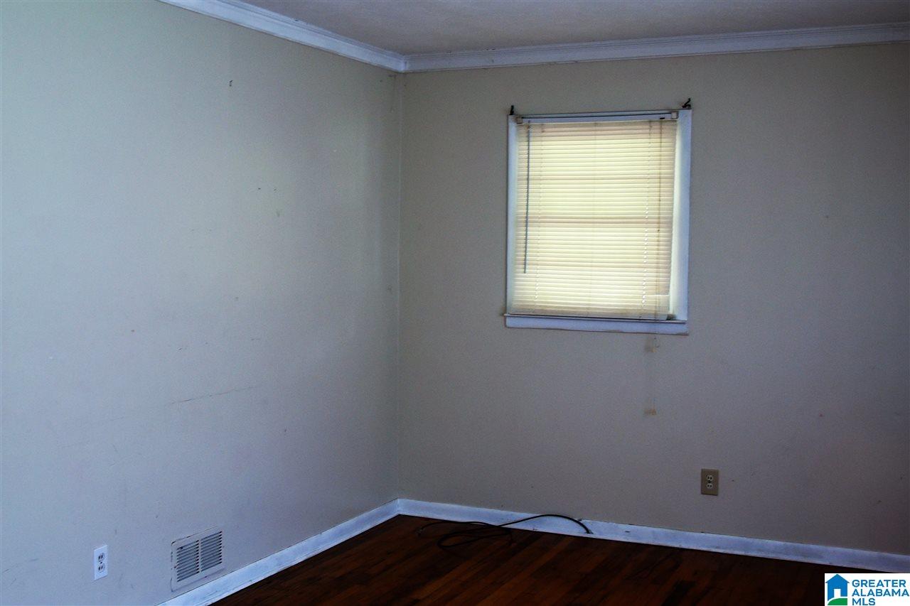 245 Tolbert Street Anniston, AL 36201 - Photo 26 of 35