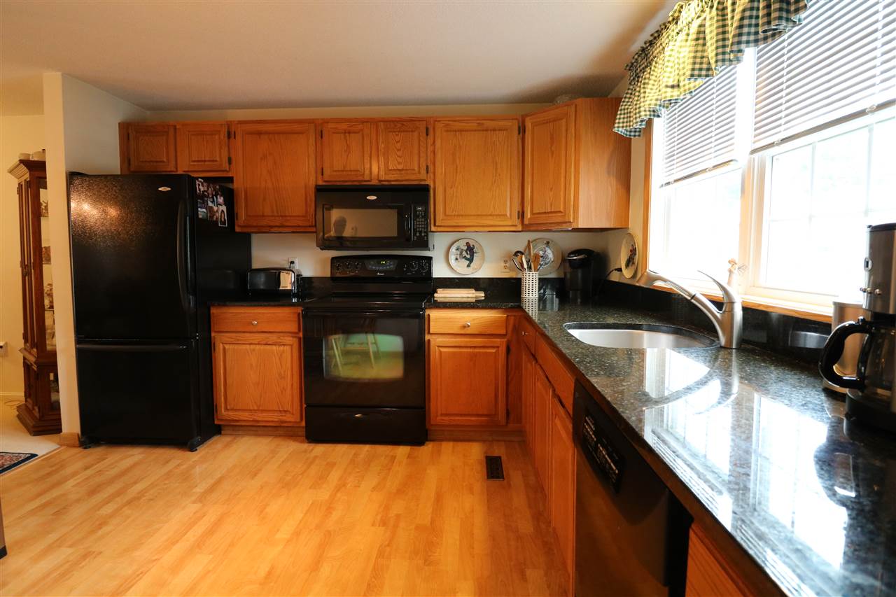 11 Long Hill Road Peterborough, NH 03458 - Photo 6 of 28