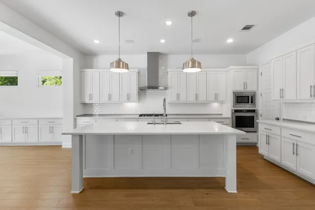 $699,500 | 604 Germander Road, Leander, TX 78641