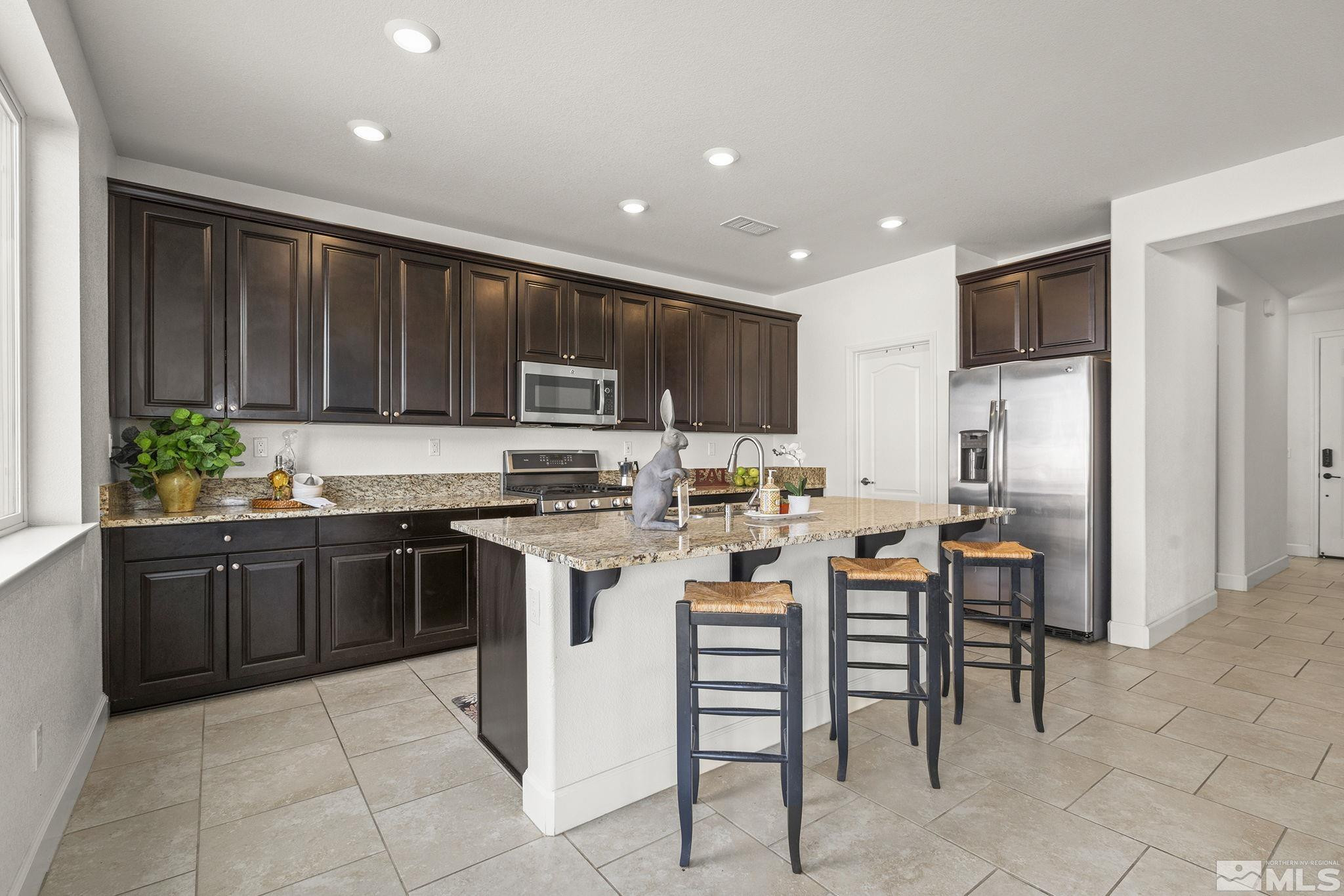 9726 Pachuca Drive Reno, NV 89521 - Photo 3 of 27 Photo 3