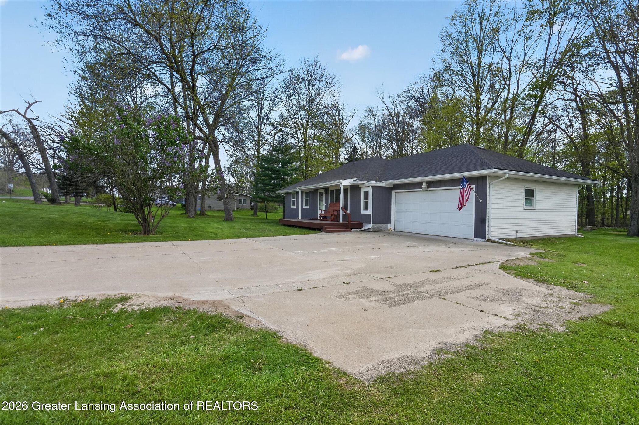 1350 Chilson Road Howell, MI 48843 - Photo 4 of 36 04-1350-Chilson-Rd-WindowStill-Photograp