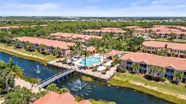 $294,900 | 10121 Villagio Palms Way, Unit 102, Estero, FL 33928