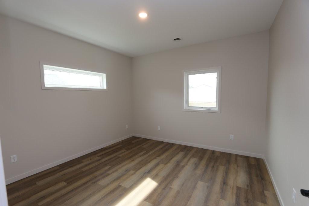 1005 8th Avenue Northwest Perham, MN 56573 - Photo 12 of 16