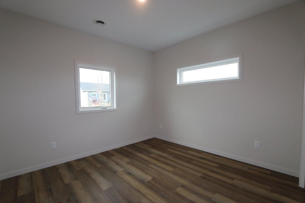 1005 8th Avenue Northwest Perham, MN 56573 - Photo 7 of 16