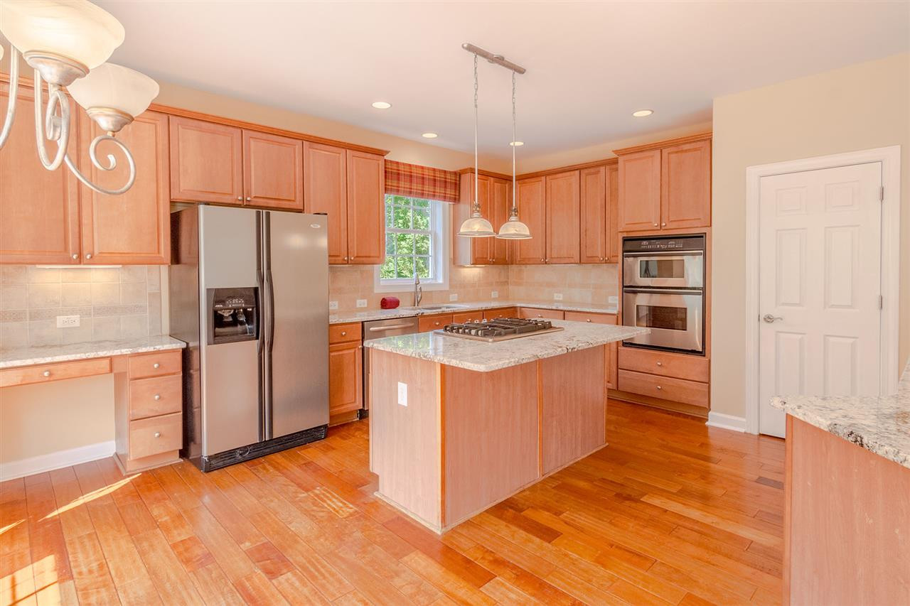 5200 Bartons Enclave Lane Raleigh, NC 27613 - Photo 2 of 25 Kitchen