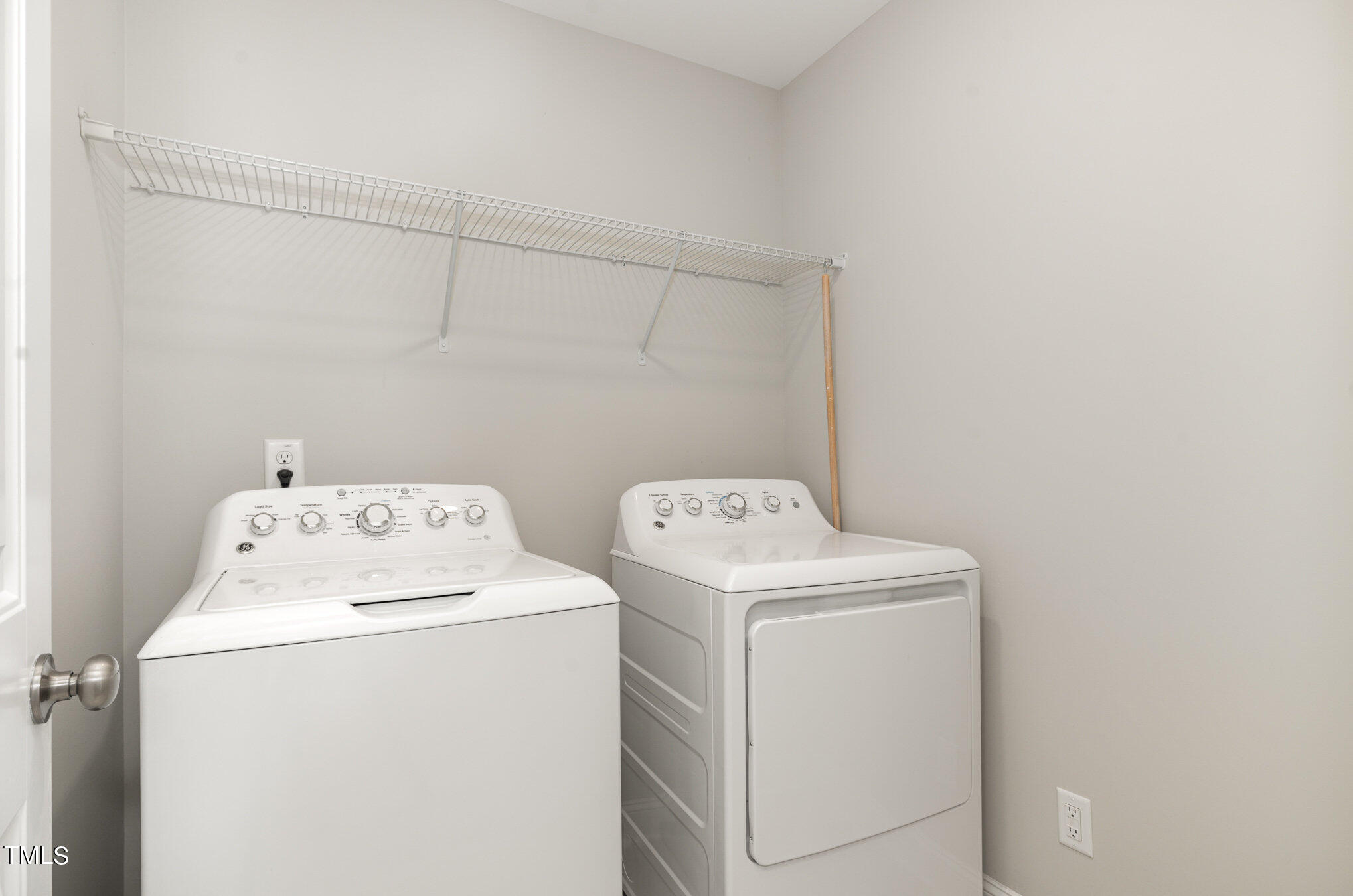 5115 Stowecroft Lane Raleigh, NC 27616 - Photo 20 of 32 022_img_9055-edit