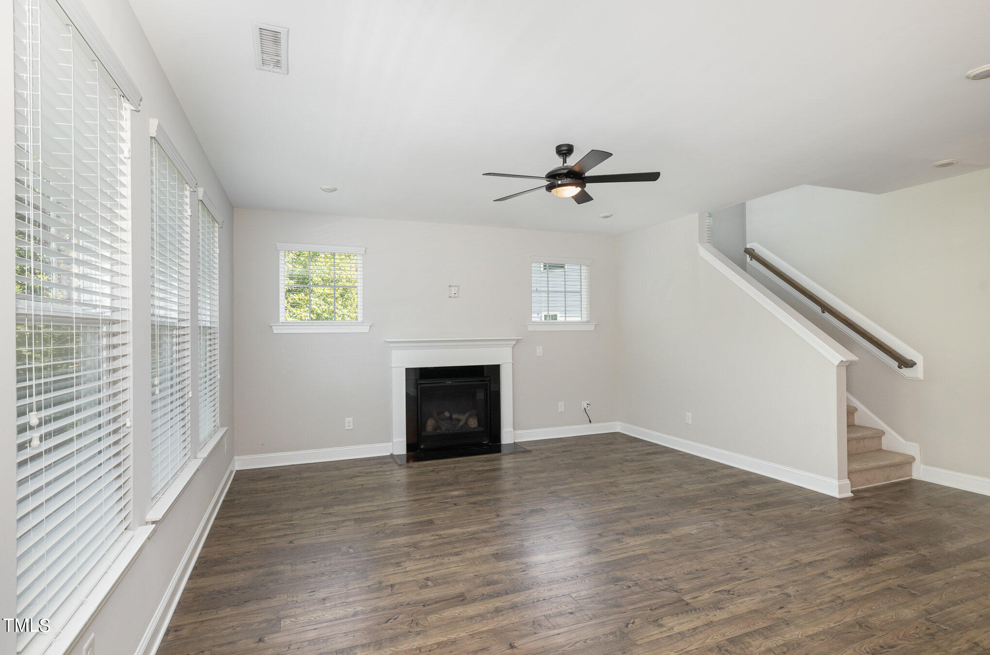 5115 Stowecroft Lane Raleigh, NC 27616 - Photo 8 of 32 008_img_9040-edit