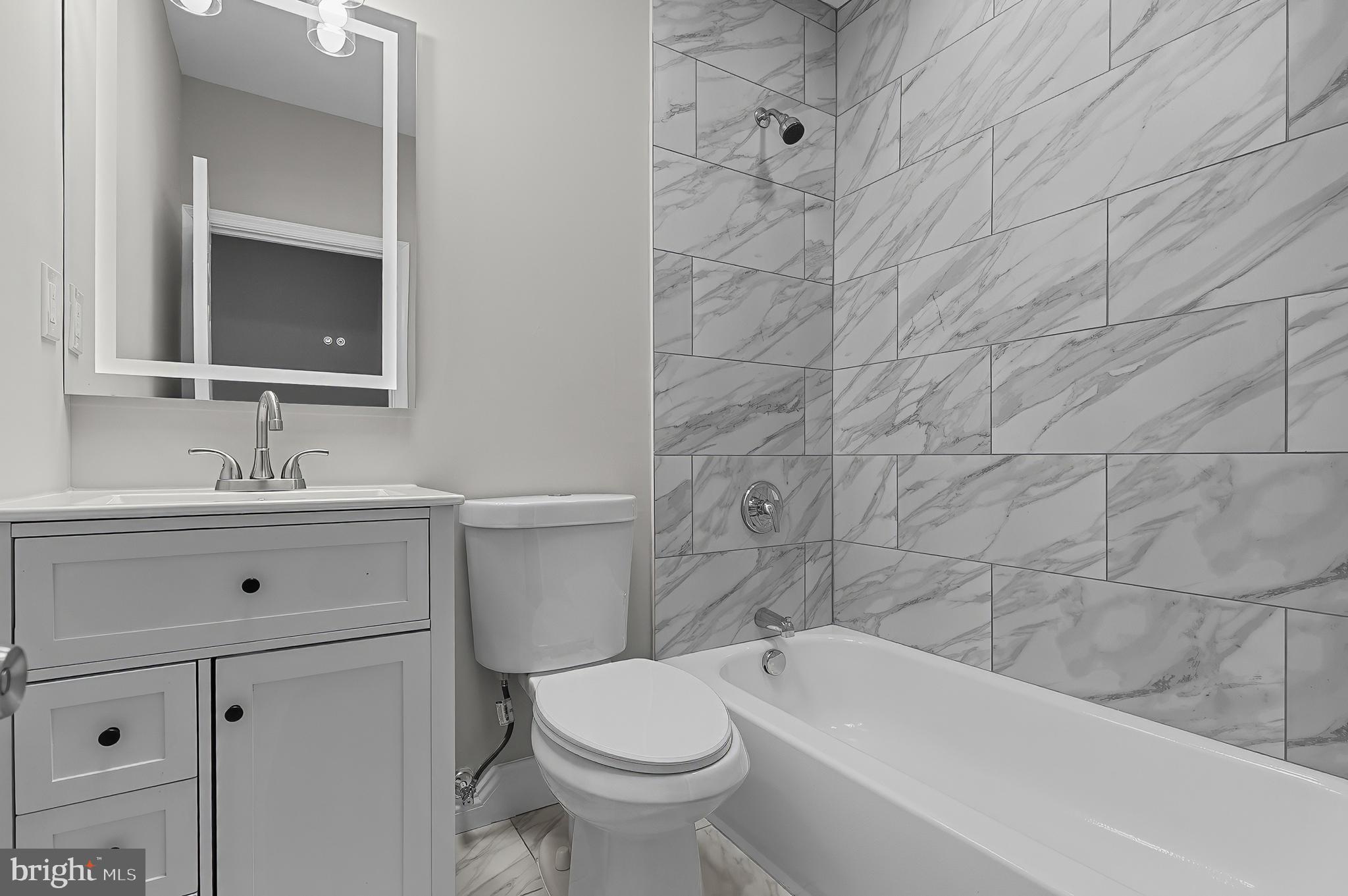 1655 Cliftview Avenue Baltimore, MD 21213 - Photo 25 of 36
