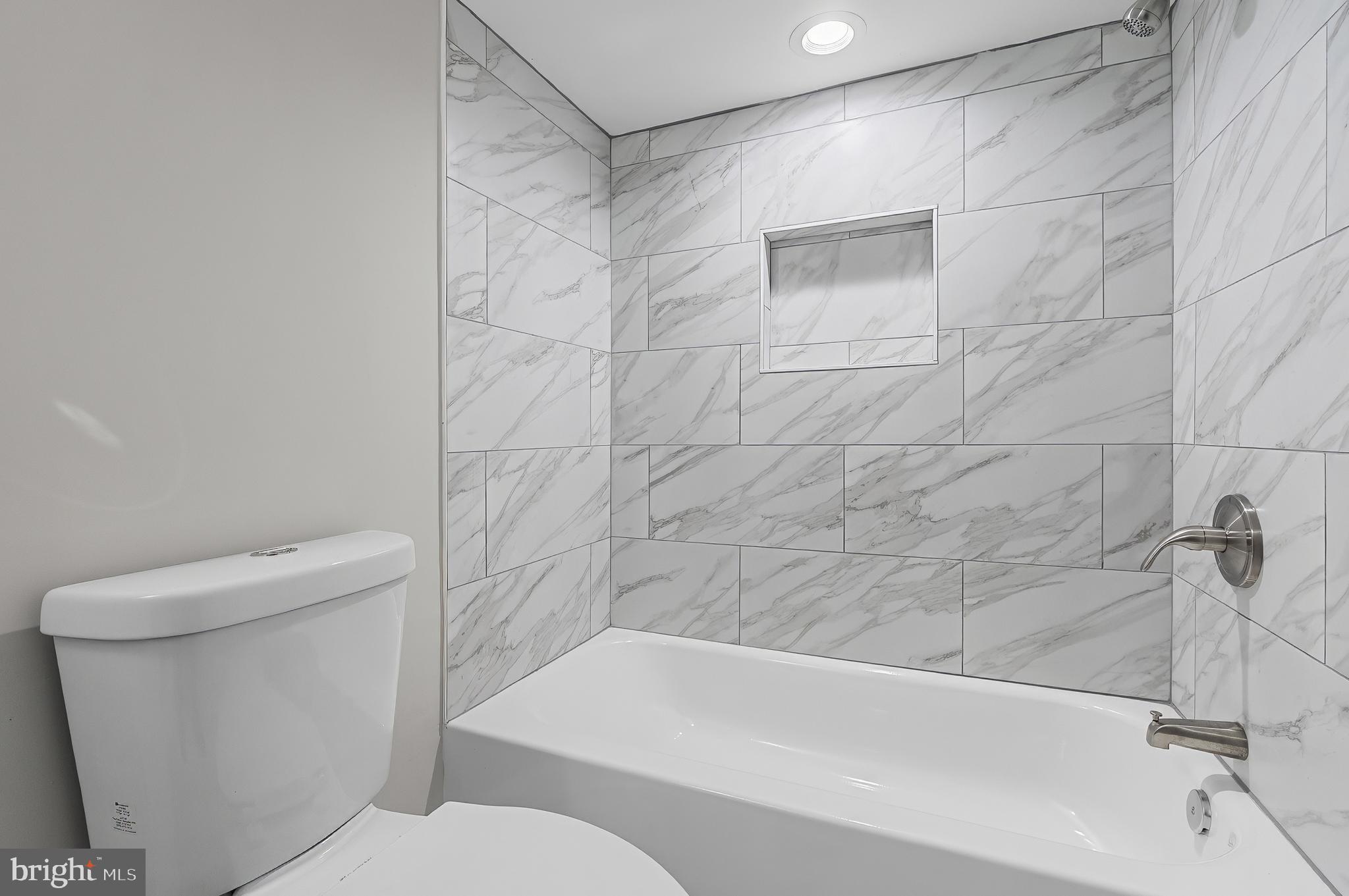 1655 Cliftview Avenue Baltimore, MD 21213 - Photo 30 of 36