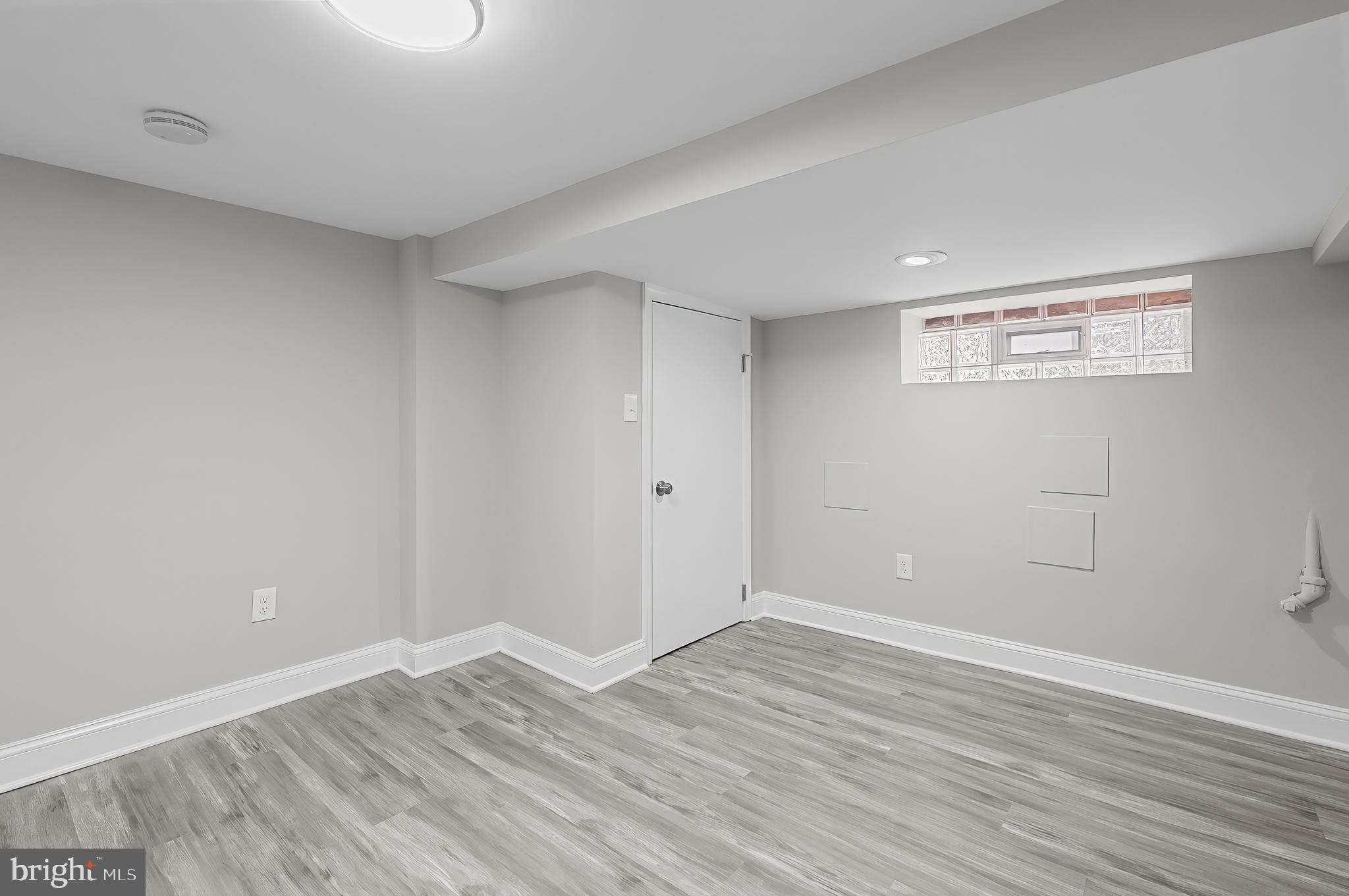 1655 Cliftview Avenue Baltimore, MD 21213 - Photo 9 of 36