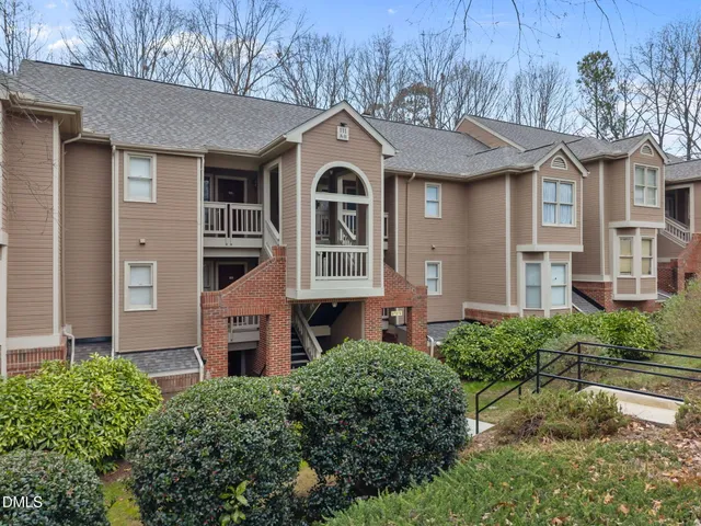 $255,000 | 111 Killam Court, Unit L B, Cary, NC 27513