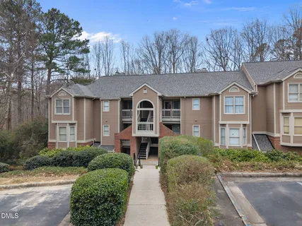 $255,000 | 111 Killam Court, Unit L B, Cary, NC 27513