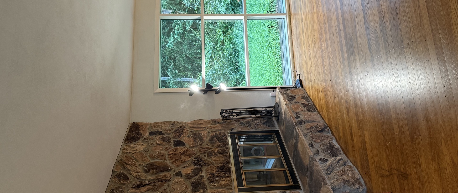 12 Montclair Road Urbana, IL 61801 - Photo 2 of 3 Gallery Image 2