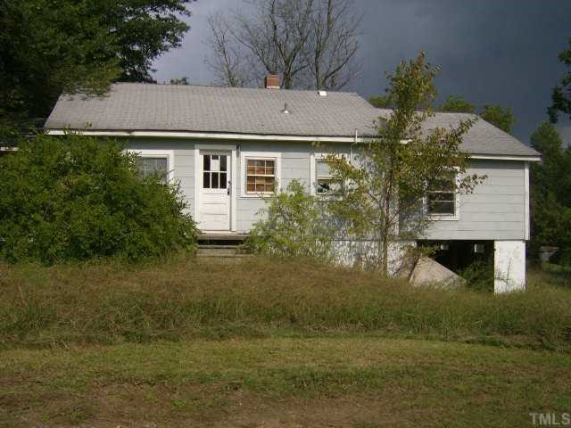 1634 Hamlin Road Durham, NC 27704 - Photo 2 of 7 Gallery Image 2