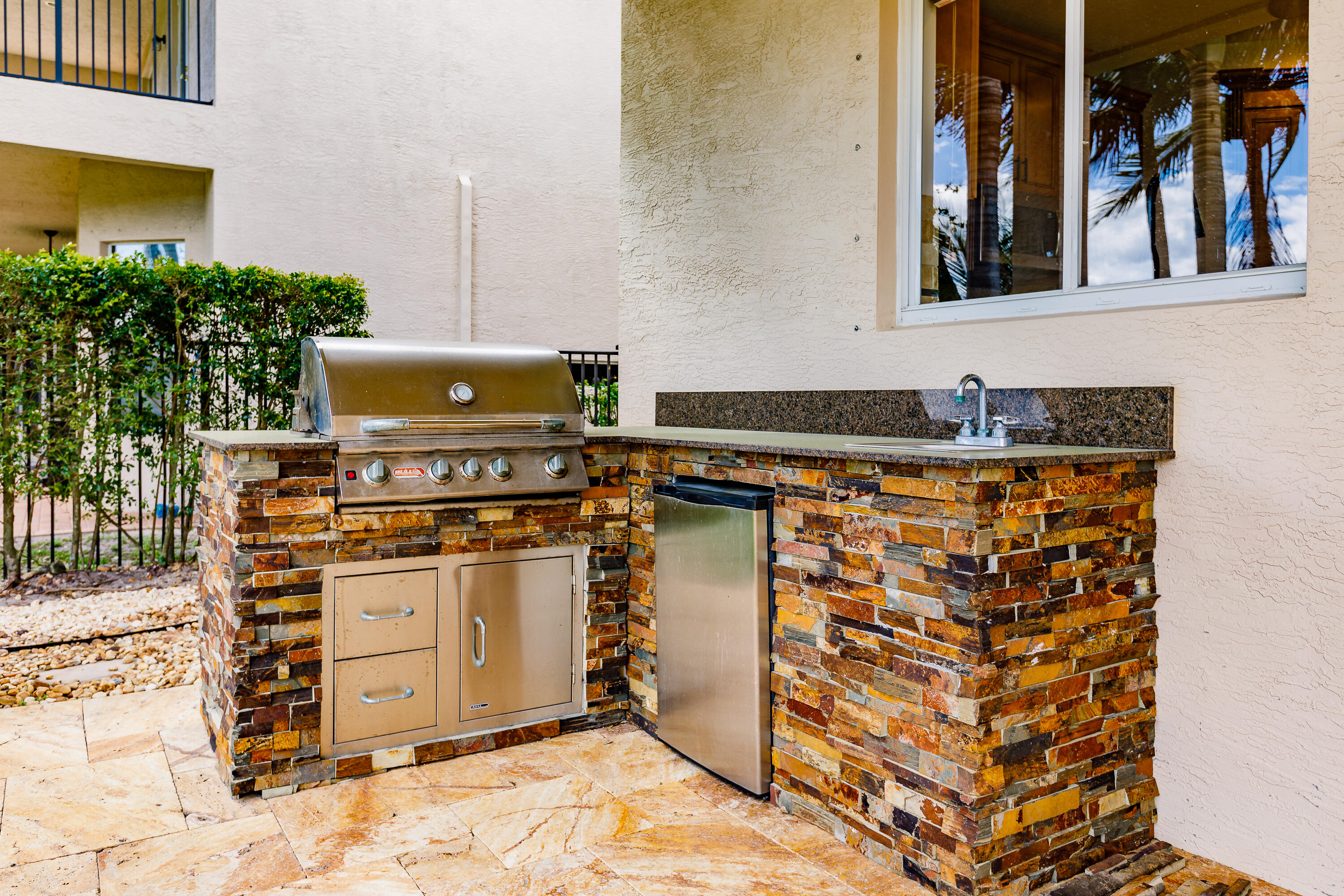 11308 Misty Ridge Way Boynton Beach, FL 33473 - Photo 40 of 49 Outdoor kitchen