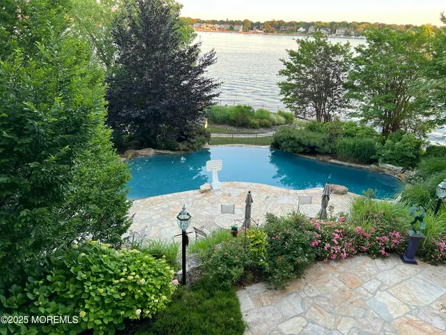 $5,999,000 | 1012 Brainard Place, Brielle, NJ 08730