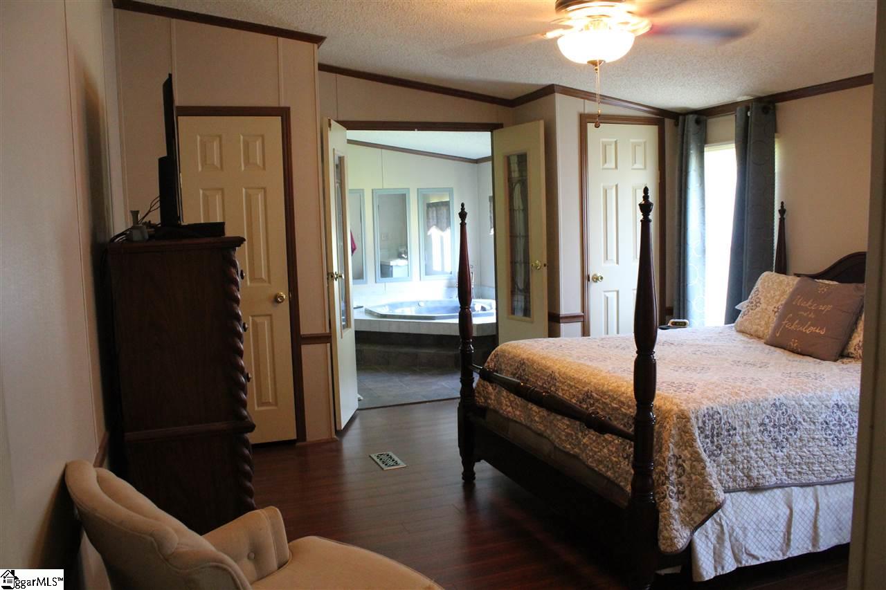 197 Corral Drive Honea Path, SC 29654 - Photo 6 of 25 Gallery Image 6