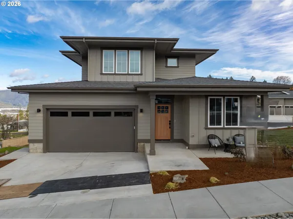 $699,000 | 421 West 21st Street, The Dalles, OR 97058