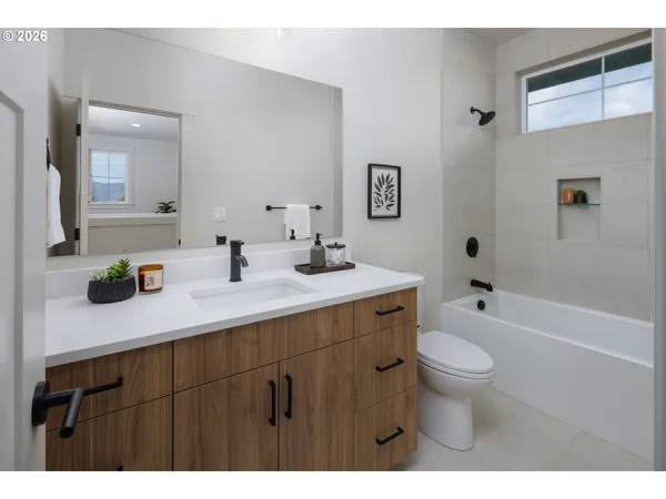 $699,000 | 421 West 21st Street, The Dalles, OR 97058