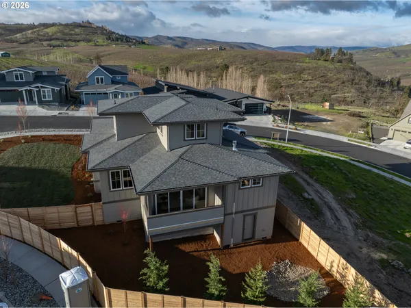 $699,000 | 421 West 21st Street, The Dalles, OR 97058