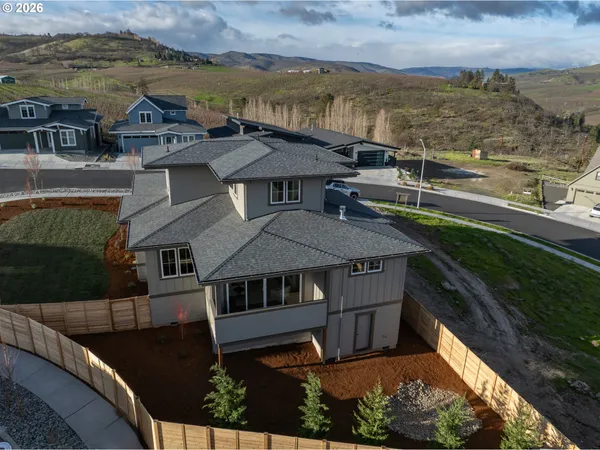 $699,000 | 421 West 21st Street, The Dalles, OR 97058