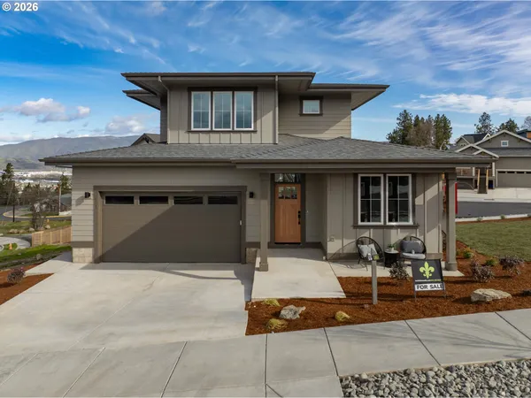 $699,000 | 421 West 21st Street, The Dalles, OR 97058