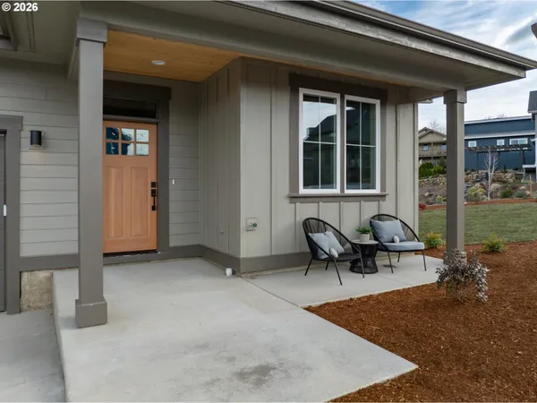 $699,000 | 421 West 21st Street, The Dalles, OR 97058