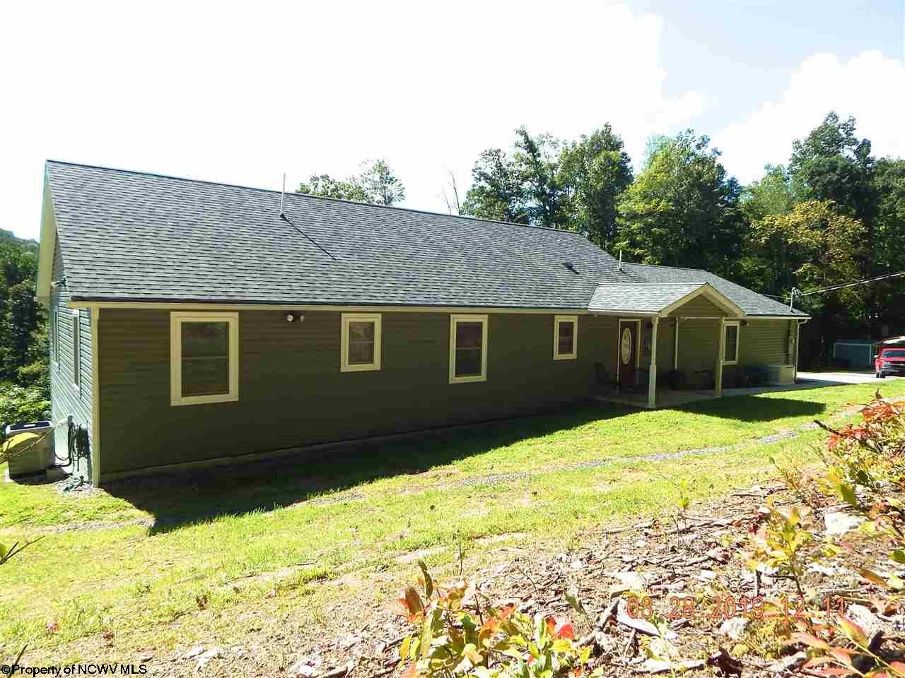 1008 Mudlick Run Road Fairmont, WV 26554 - Photo 2 of 20 Gallery Image 2
