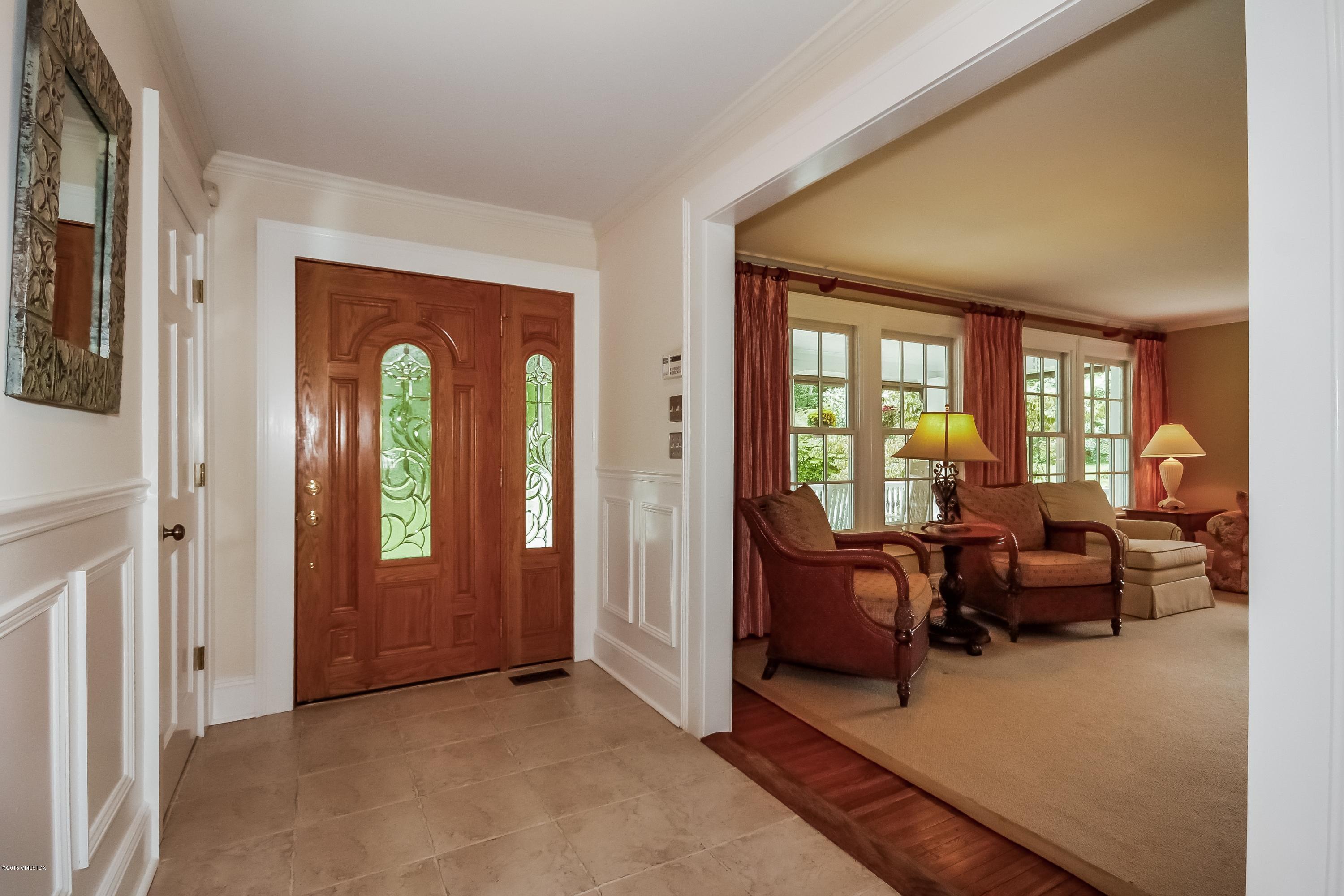 25 Willow Run Road Greenwich, CT 06831 - Photo 3 of 24 008-Foyer-1216282-print