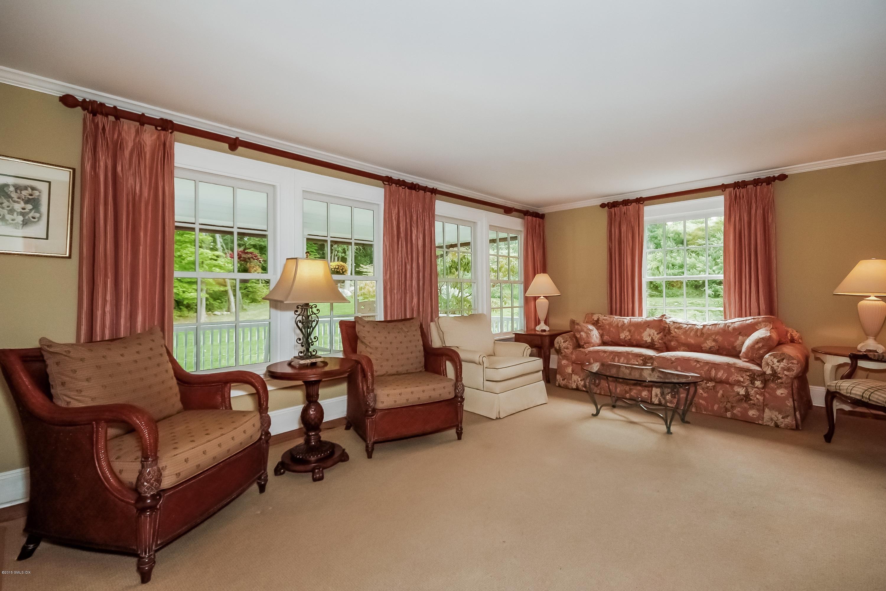 25 Willow Run Road Greenwich, CT 06831 - Photo 4 of 24 011-Living_Room-1216277-print