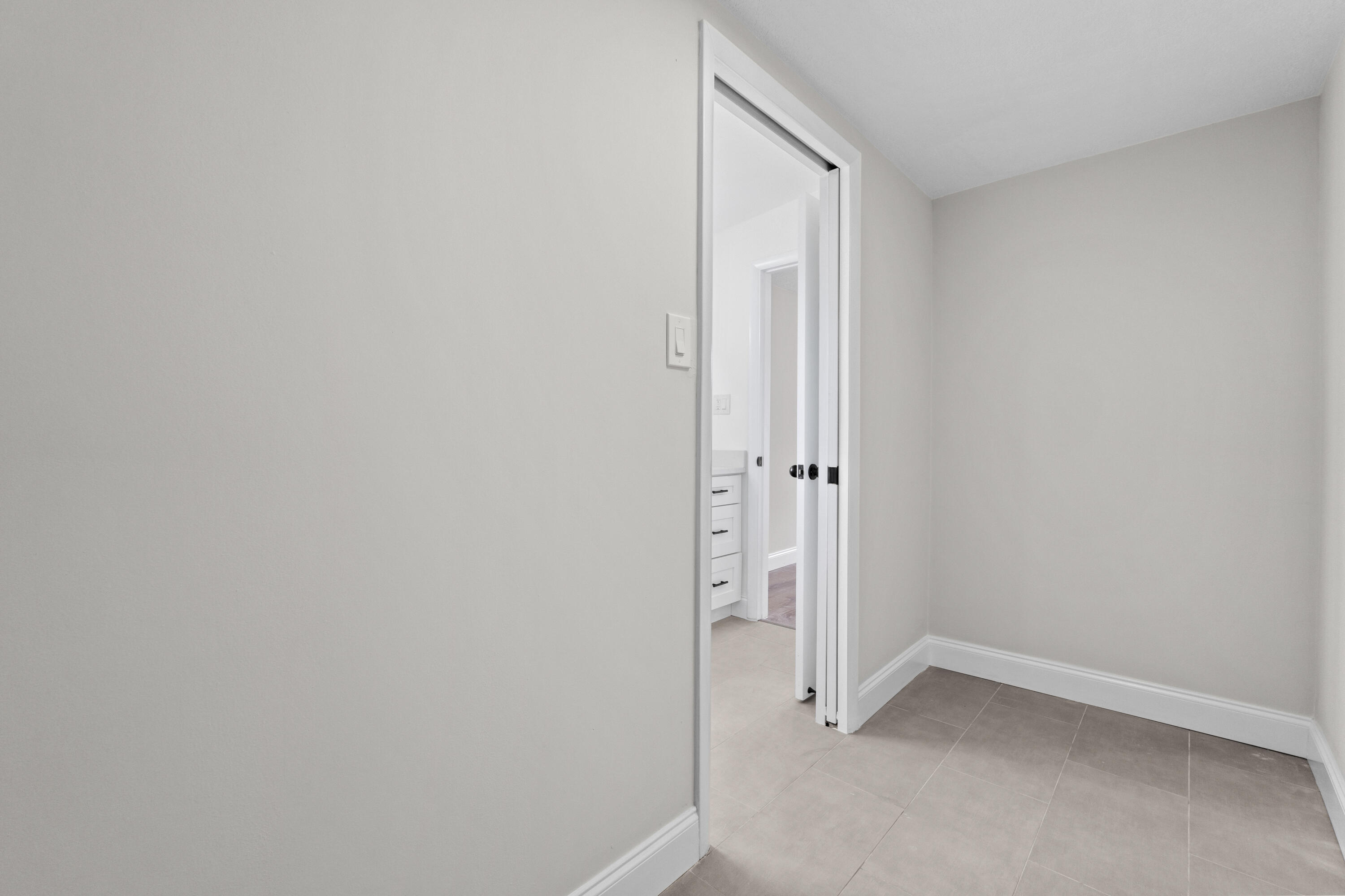 2415 Lewis Road West Palm Beach, FL 33415 - Photo 17 of 31 DSC03323