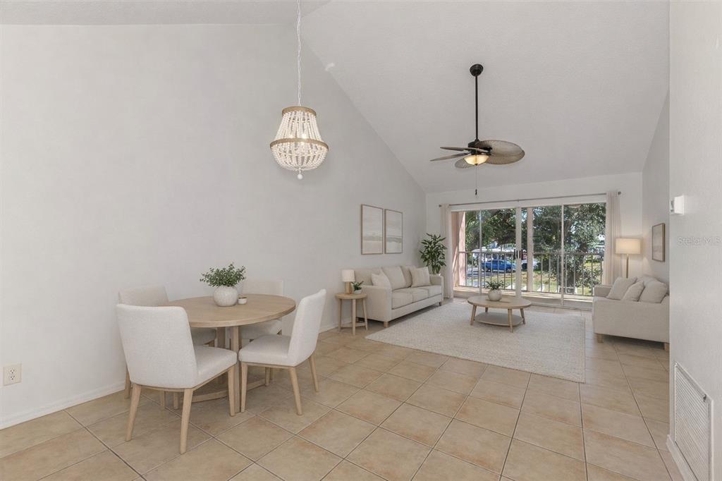 458 Cerromar Road, Unit 484 Venice, FL 34293 - Photo 12 of 38
