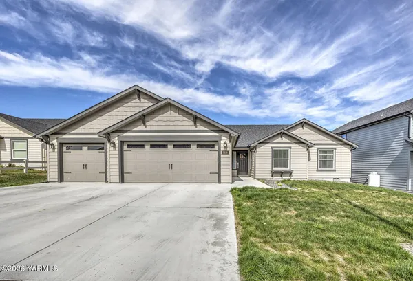 $565,000 | 1419 Southwest Kelandren Drive, Prosser, WA 99350