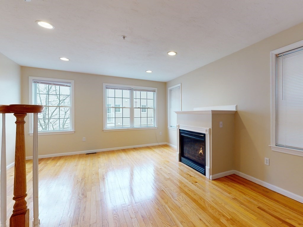 47 Alder Street, Unit 22 Waltham, MA 02453 - Photo 11 of 27