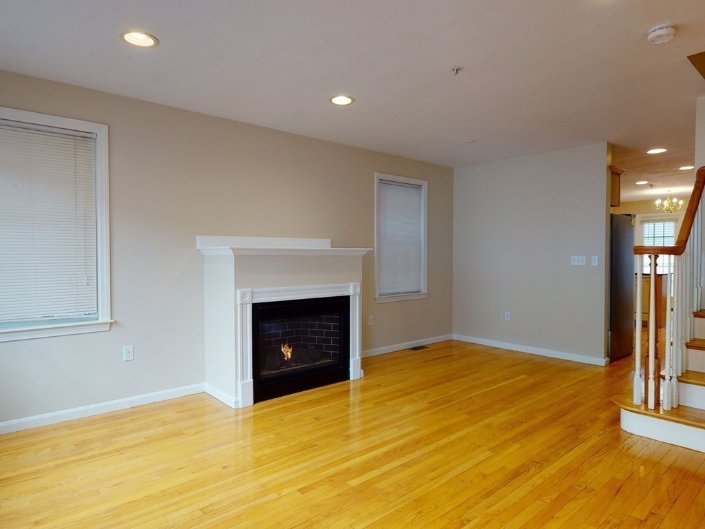 47 Alder Street, Unit 22 Waltham, MA 02453 - Photo 10 of 27