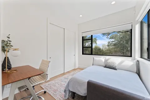 $3,750,000 | 9224 Carols View Lane, Forestville, CA 95436