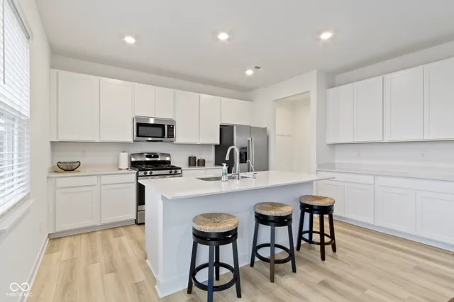 $3,295 | 19441 Beruna Way, Westfield, IN 46074