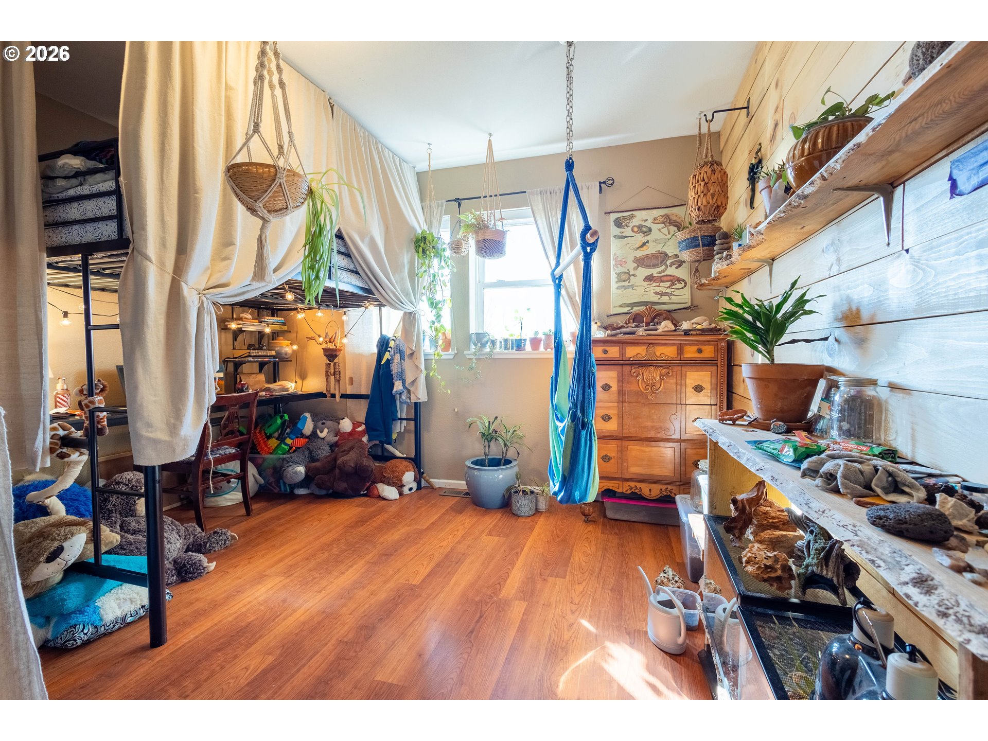 60908 Stackland Road Cove, OR 97824 - Photo 14 of 45 Bedroom