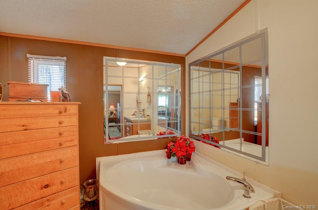 45 Beach Crest Rise, Unit 6 Leicester, NC 28748 - Photo 13 of 23 Gallery Image 13