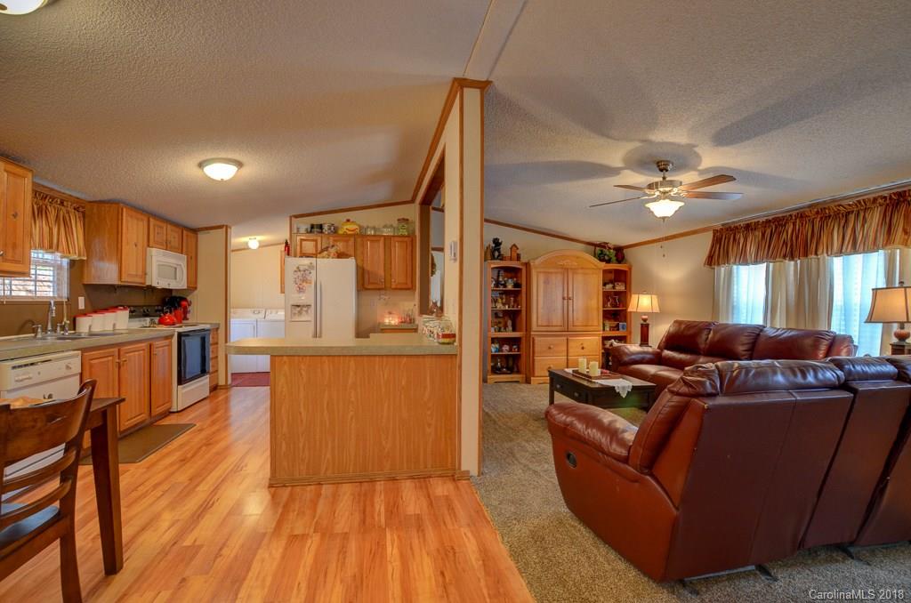 45 Beach Crest Rise, Unit 6 Leicester, NC 28748 - Photo 5 of 23 Gallery Image 5