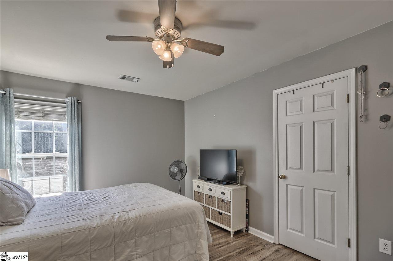18 Farmbrook Way Simpsonville, SC 29681 - Photo 28 of 35 Gallery Image 28