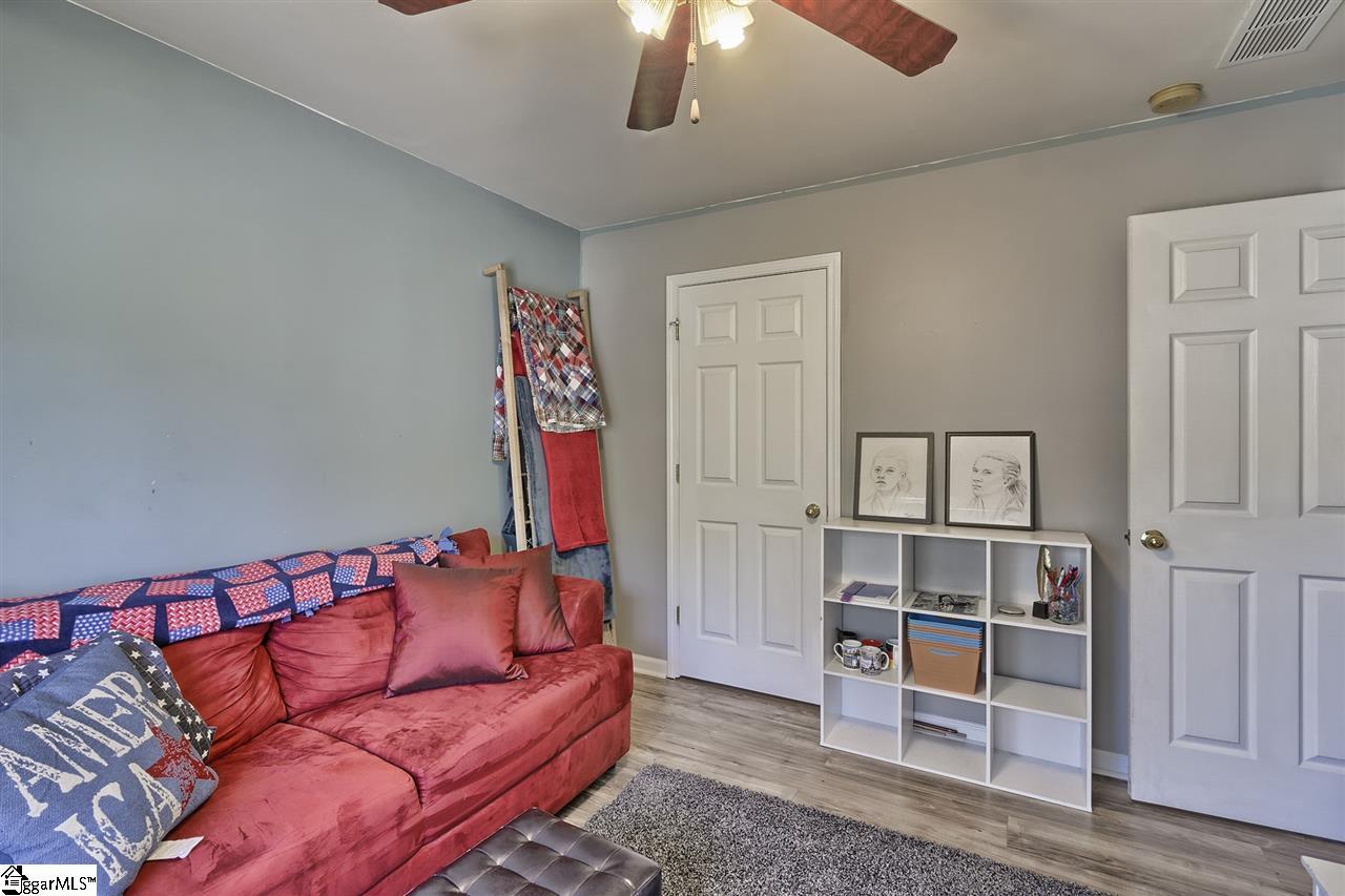 18 Farmbrook Way Simpsonville, SC 29681 - Photo 31 of 35 Gallery Image 31
