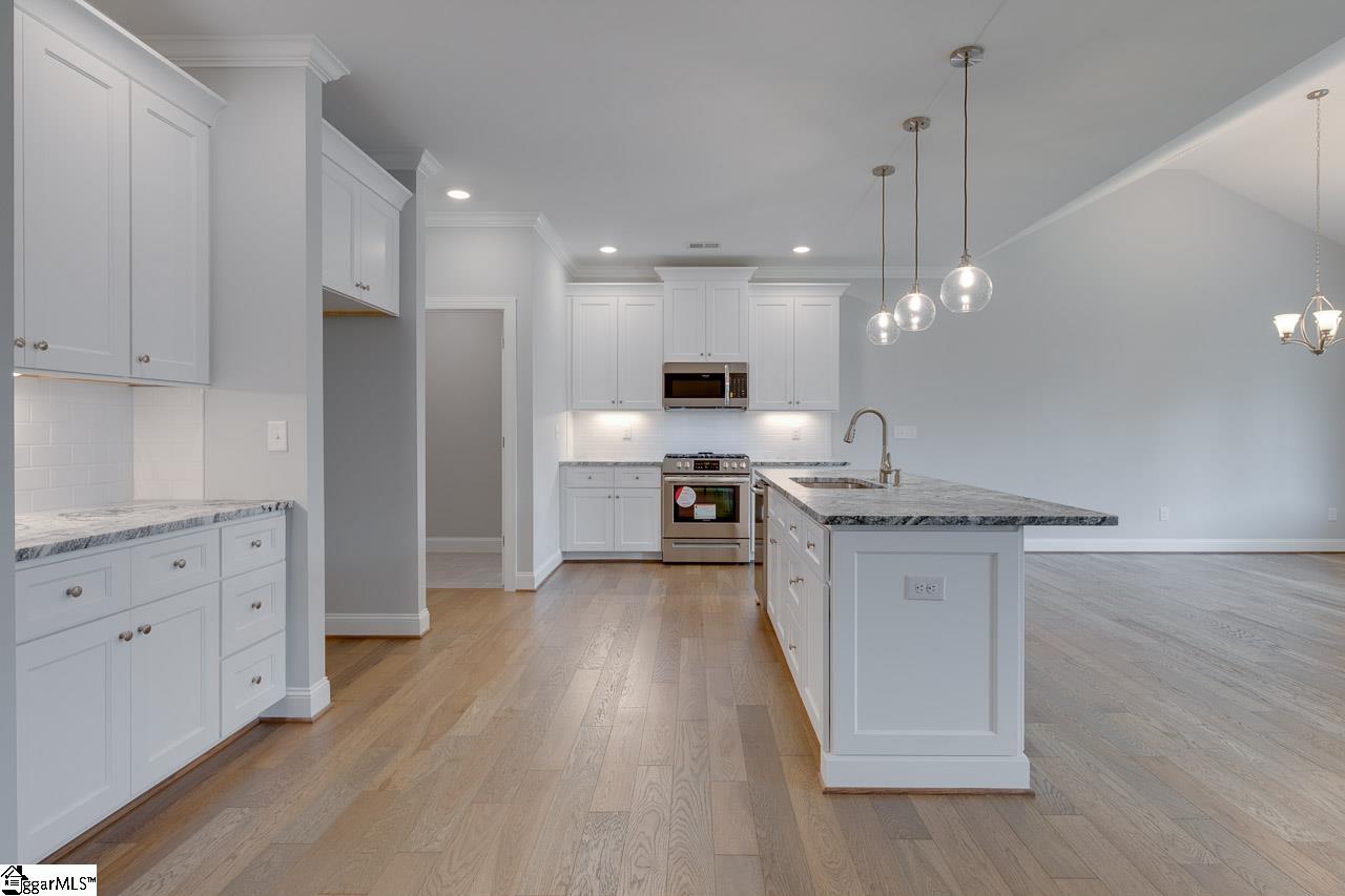 312 Mayfly Way Simpsonville, SC 29680 - Photo 11 of 31 Gallery Image 11