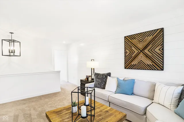 $369,995 | 8403 Grand Appaloosa Way, Indianapolis, IN 46235