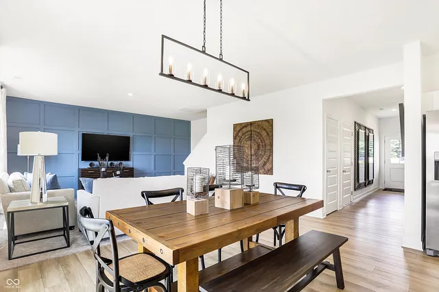 $369,995 | 8403 Grand Appaloosa Way, Indianapolis, IN 46235