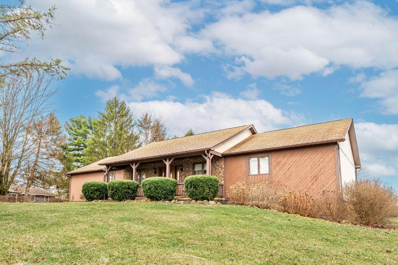 3744 Hazelton-Etna Road Southwest Pataskala, OH 43062 - Photo 4 of 87 Front-Exterior