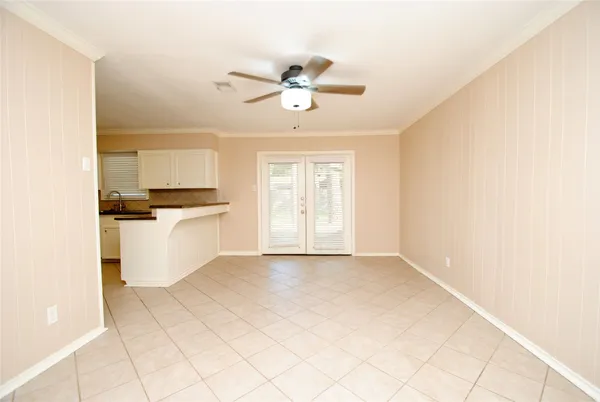 $2,400 | 10034 Cedardale Drive, Houston, TX 77055