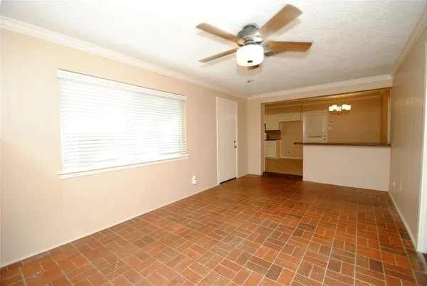 $2,400 | 10034 Cedardale Drive, Houston, TX 77055