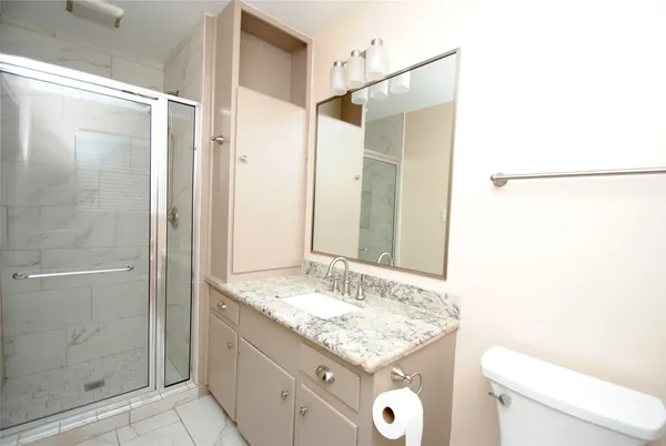 $2,400 | 10034 Cedardale Drive, Houston, TX 77055